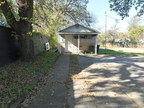 1812  Arch Street , Fort Worth Texas 76105