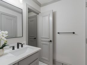 4001  Memorial Court , Carrollton Texas 75010