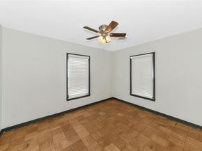 908  Yale Street , River Oaks Texas 76114