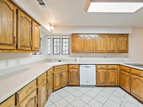 212  Magic Lane , Sunnyvale Texas 75182