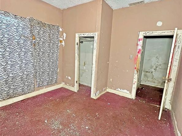 2211  Romine Avenue , Dallas Texas 75215