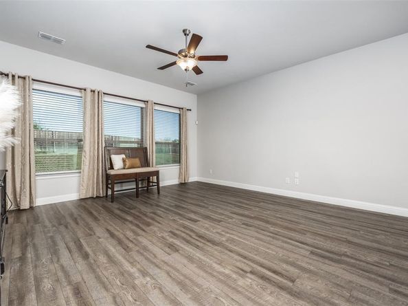 623  Woodridge Drive , Oak Point Texas 75068