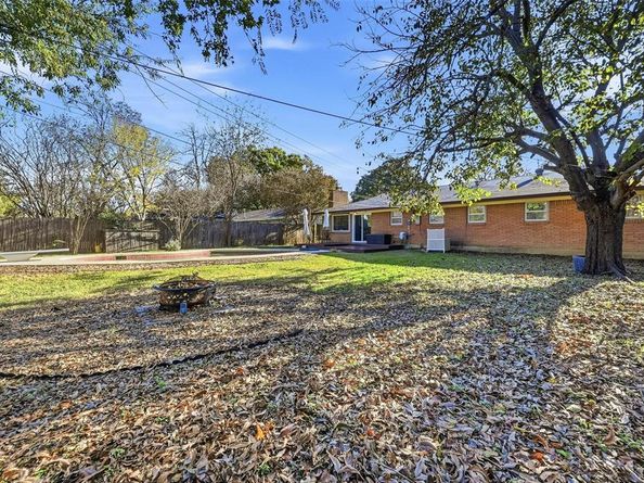 6112  Trail Lake Drive , Fort Worth Texas 76133