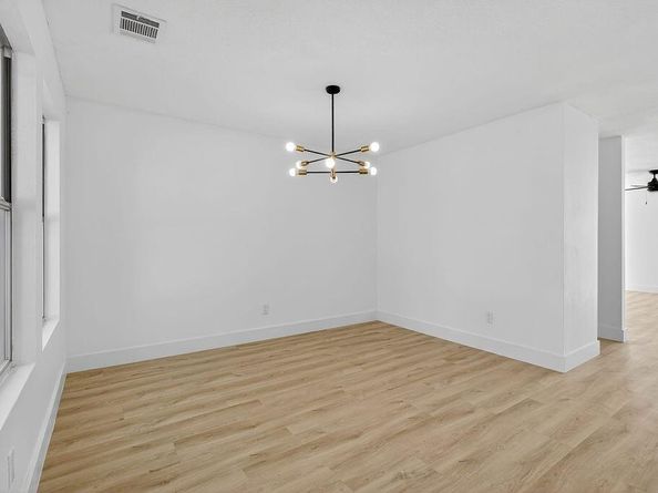 4241  Meadowknoll Drive , Fort Worth Texas 76123