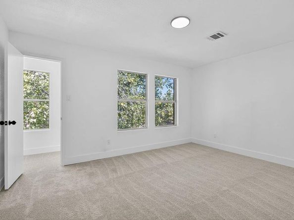 4241  Meadowknoll Drive , Fort Worth Texas 76123