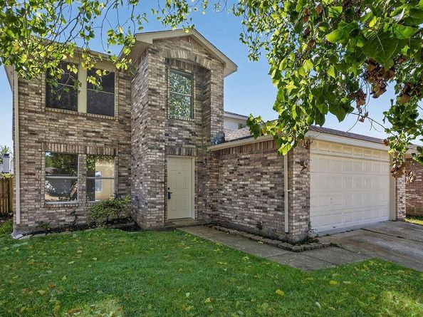 4241  Meadowknoll Drive , Fort Worth Texas 76123