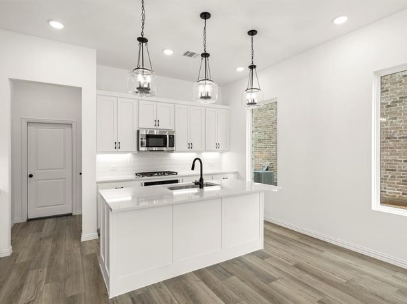 709  Kerrville Lane , Plano Texas 75075