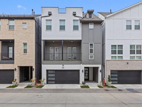2635  Carmelita Street , Dallas Texas 75212
