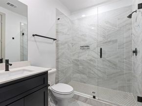 2635  Carmelita Street , Dallas Texas 75212