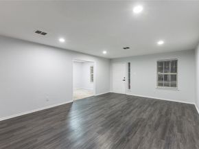 7018  Lake Jackson Drive , Arlington Texas 76002