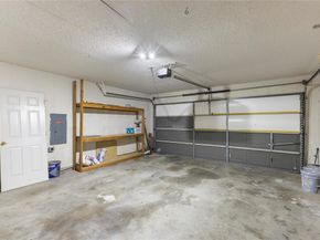 7018  Lake Jackson Drive , Arlington Texas 76002
