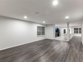 7018  Lake Jackson Drive , Arlington Texas 76002