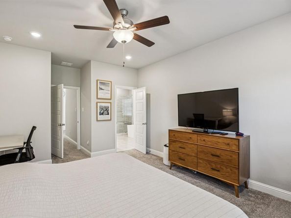 420  Waterscape Drive  1237, Lake Dallas Texas 75065