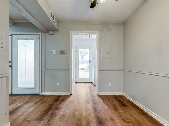 3719  Weeburn Drive , Dallas Texas 75229
