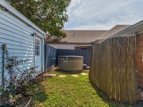 3719  Weeburn Drive , Dallas Texas 75229