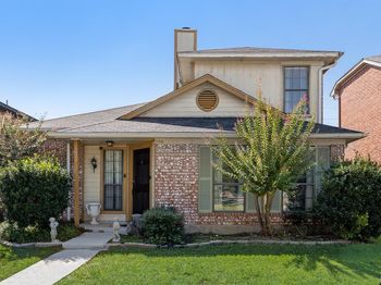 1106  Alameda Drive 