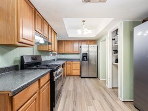 808  Ravenwood Drive , Arlington Texas 76013