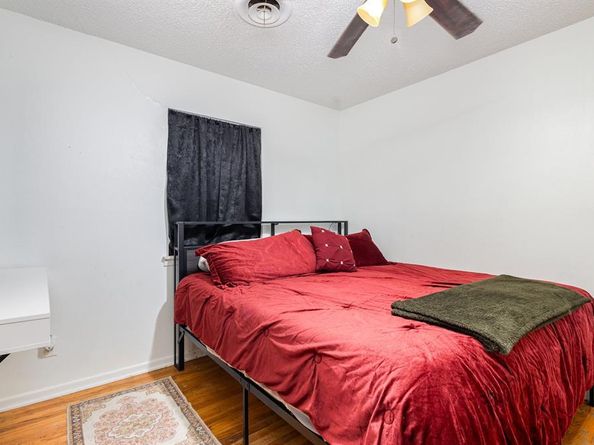 808  Ravenwood Drive , Arlington Texas 76013