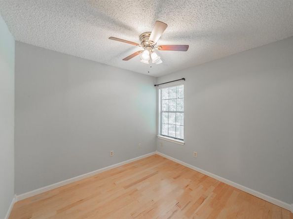 1707  Overlook Drive , Grapevine Texas 76051