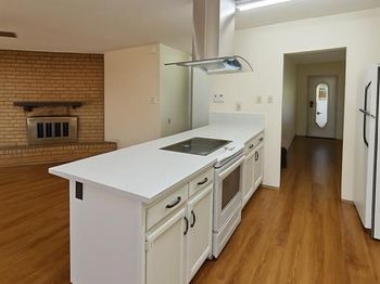 7206  Nutmeg Lane 