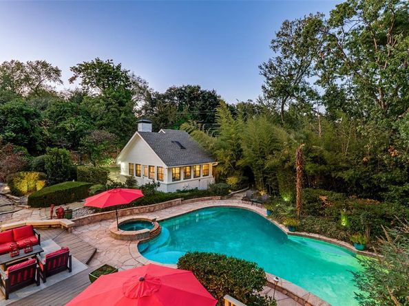 6623  Briarhaven Drive , Dallas Texas 75240
