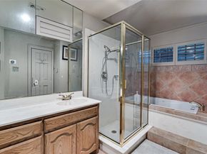6623  Briarhaven Drive , Dallas Texas 75240