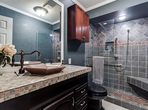 6623  Briarhaven Drive , Dallas Texas 75240