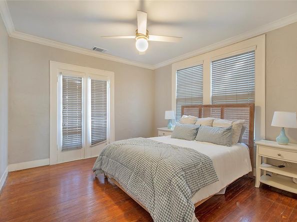 5828  Prospect Avenue , Dallas Texas 75206