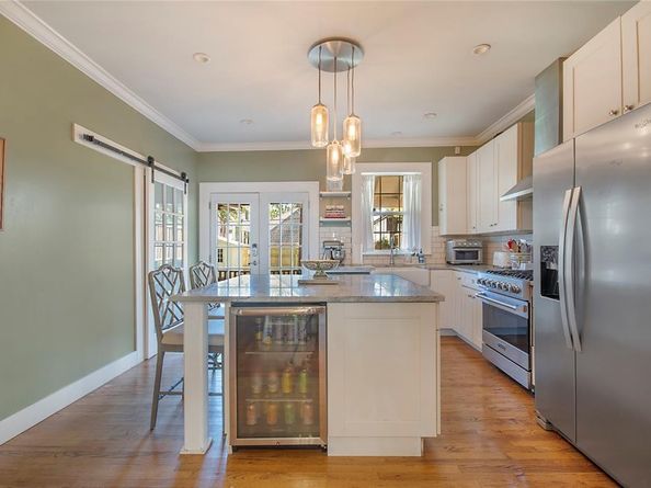 5828  Prospect Avenue , Dallas Texas 75206