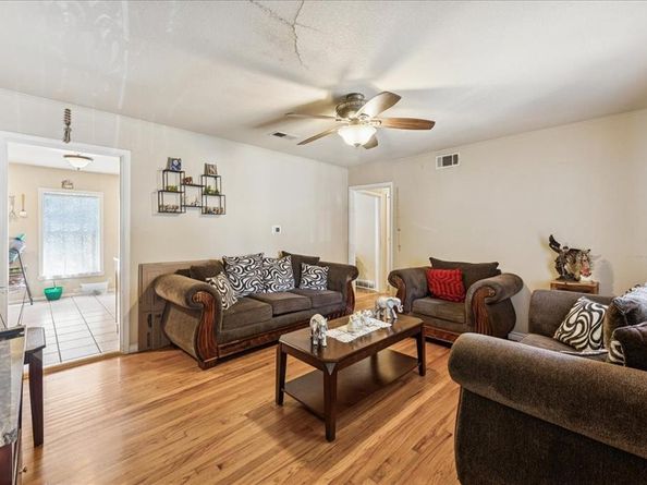 3516  Haltom Road , Haltom City Texas 76117