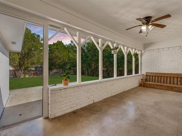 5414  Oak Trail , Dallas Texas 75232