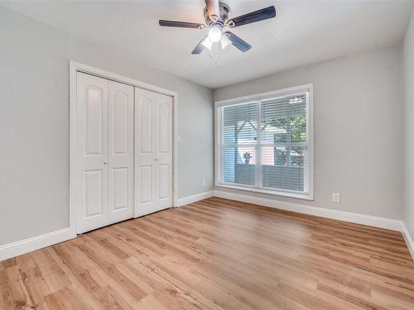 5414  Oak Trail , Dallas Texas 75232