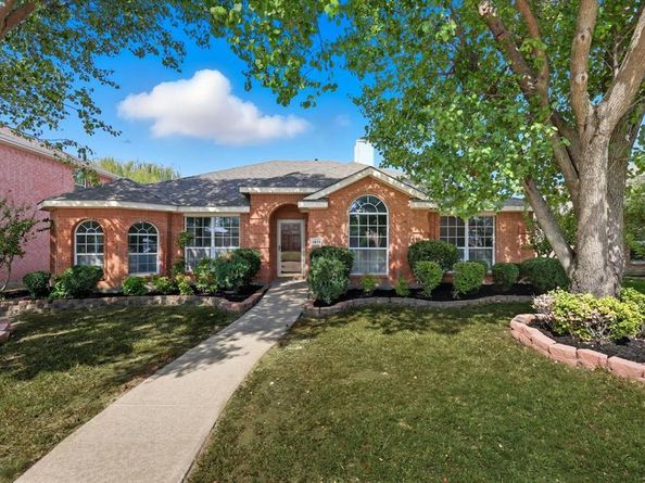1517  Summerfield Drive , Allen Texas 75002
