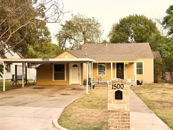 1500  Byrd Drive , River Oaks Texas 76114