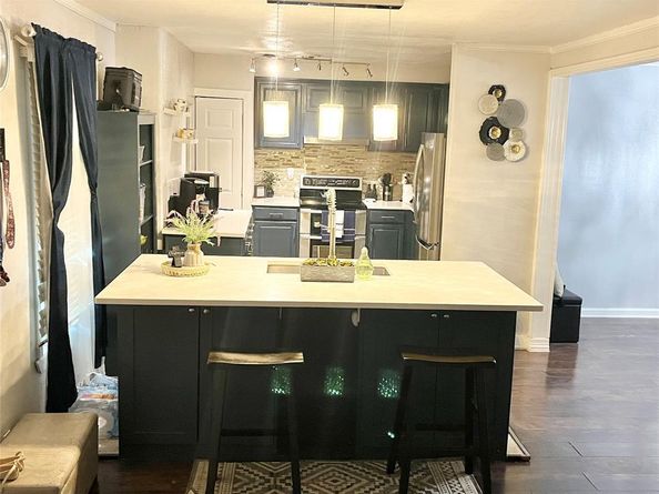 1500  Byrd Drive , River Oaks Texas 76114