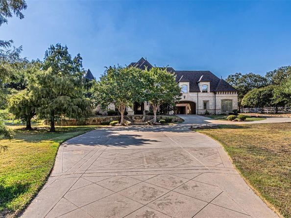 5312  Hidden Valley Court , Mansfield Texas 76063