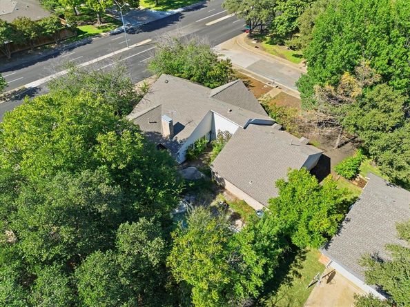 7008  Town Bluff Drive , Dallas Texas 75248