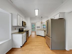 3605  Bayshore Drive , Arlington Texas 76016