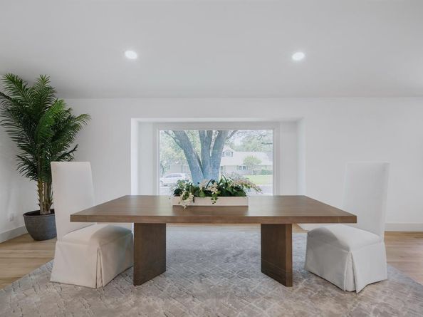 4336  Irvin Simmons Drive , Dallas Texas 75229