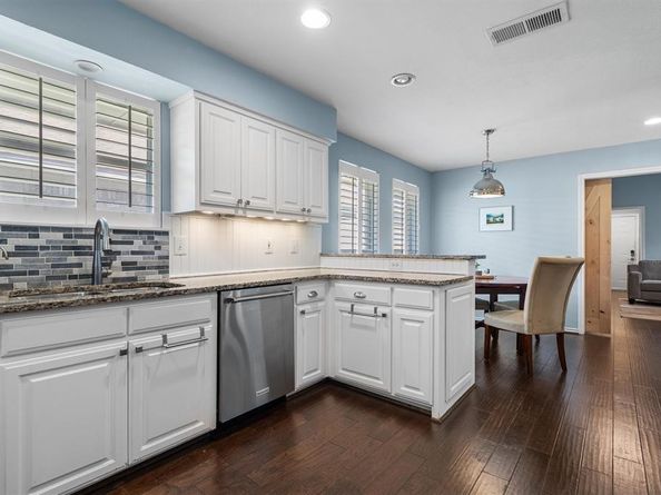 637  Tiffany Trail , Richardson Texas 75081