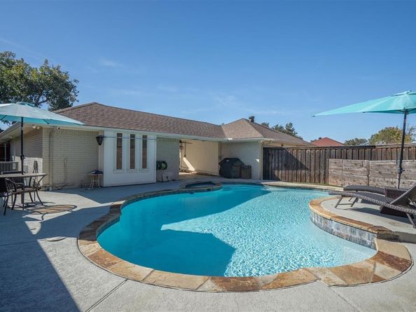 637  Tiffany Trail , Richardson Texas 75081