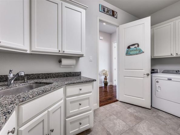 2631  Seabiscuit Road , Celina Texas 75009