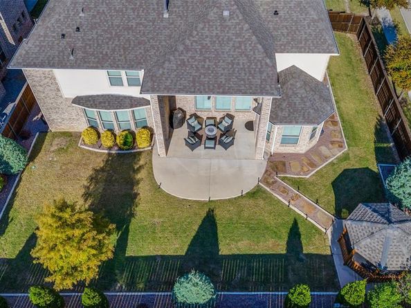 2631  Seabiscuit Road , Celina Texas 75009