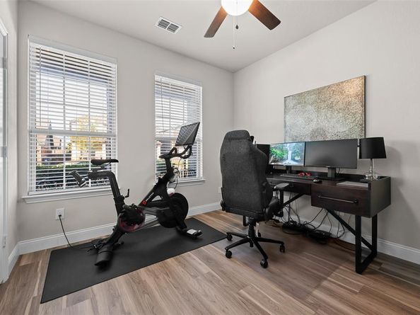 5624  Las Lomas Lane , Denton Texas 76208