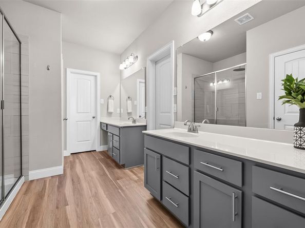 5624  Las Lomas Lane , Denton Texas 76208
