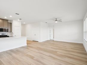 2724  Goldfinch Drive , Denton Texas 76205