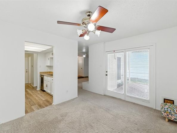 2819  Capella Circle , Garland Texas 75044