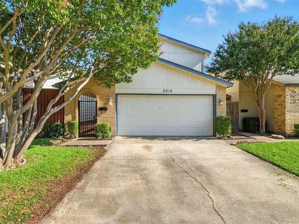 2819  Capella Circle , Garland Texas 75044