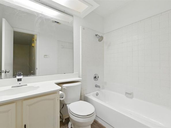 2819  Capella Circle , Garland Texas 75044