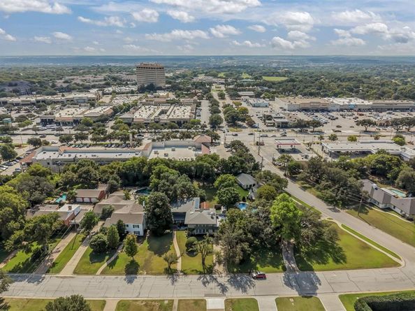 6321  Greenway Road , Fort Worth Texas 76116